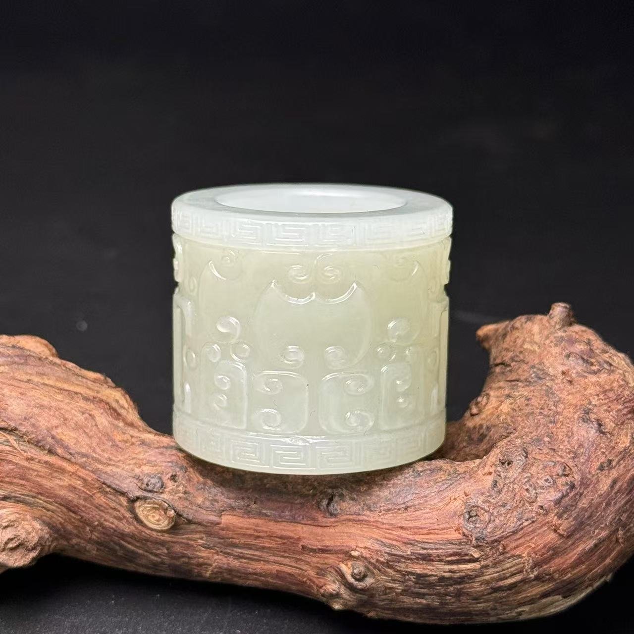 Imperial Hetian Jade Thumb Ring – 'Fortune & Longevity' Carved Relic
